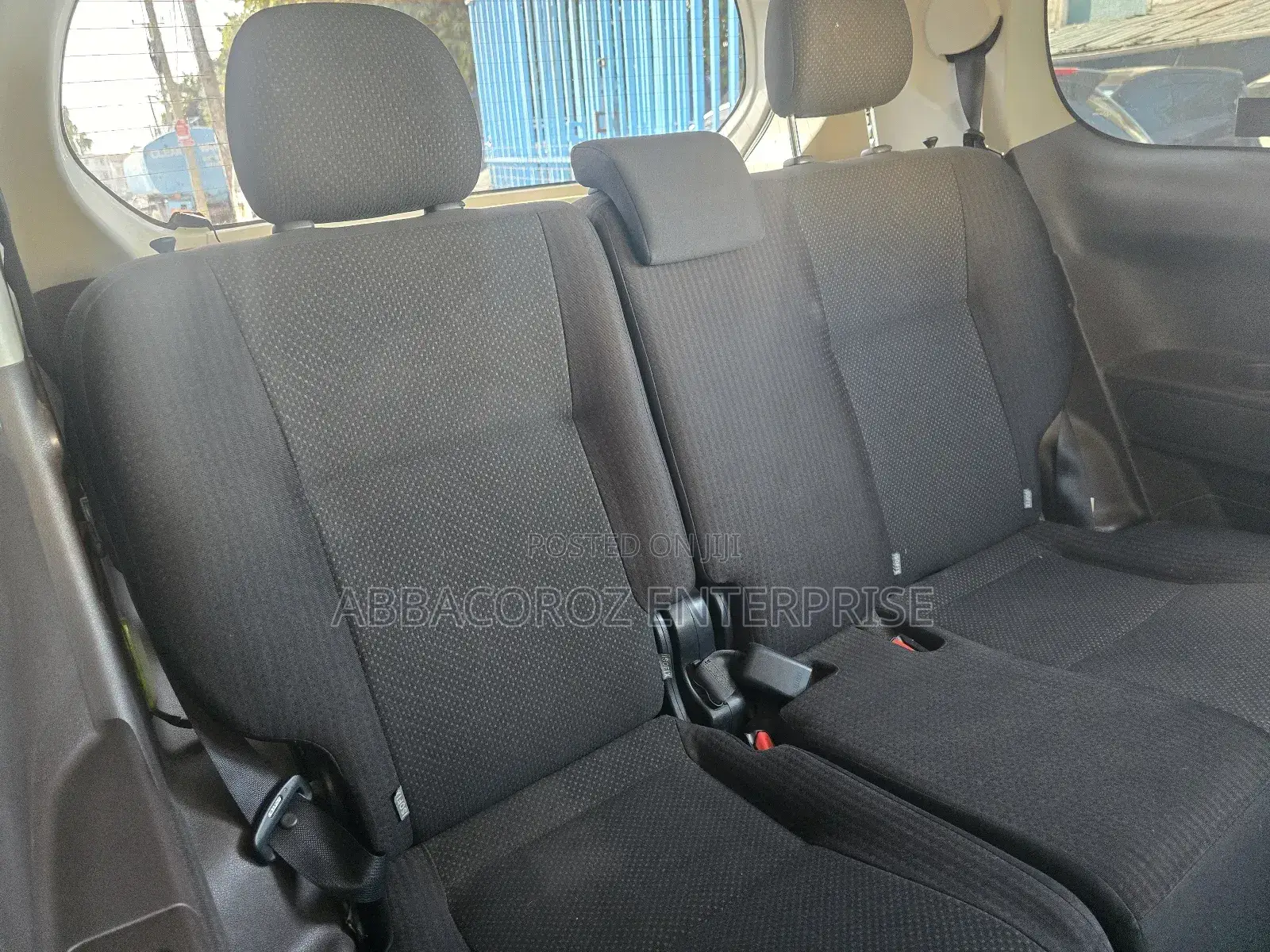 Toyota Spade 1.3 2016 Pearl