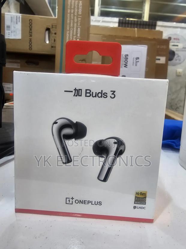 Oneplus Buds 3 - main view