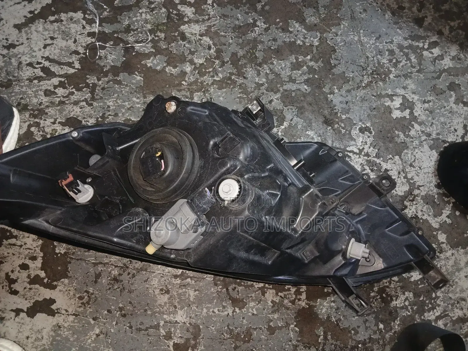 Nissan Note E11 Lh Headlamp 2006–2009 – Clean