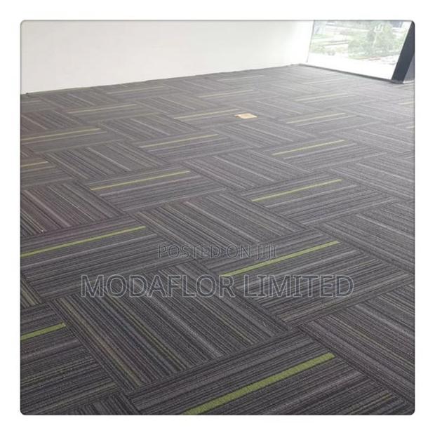 Carpet Tiles – Professional Interior Flooring