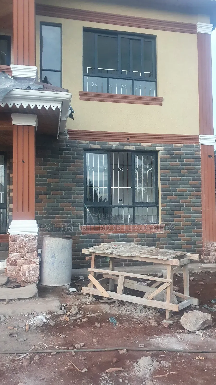 Aluminium Windows With Stainless Steel Grills