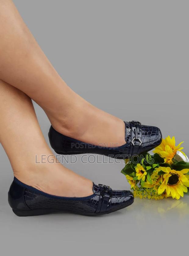 Three Show Flats (Size 38-43) - thumbnail 2