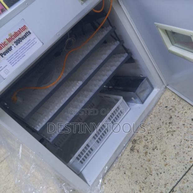 528egg Incubator - main view