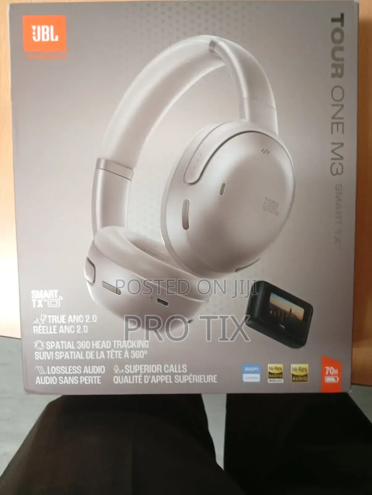 JBL Tour One M3
