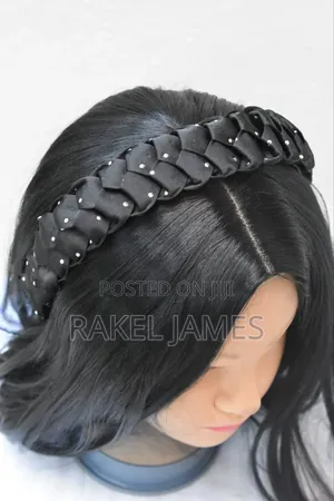 Black Push Back Head Band.