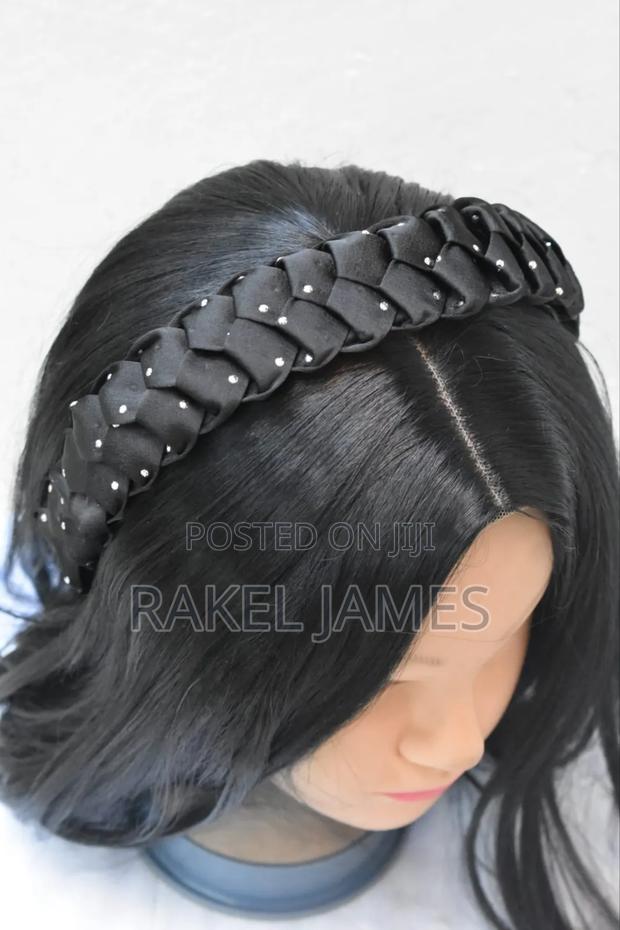 Black Push Back Head Band. - thumbnail 3