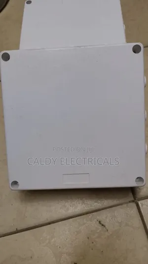 200*200mm White Abs Plastic Electrical Junction/Adapter Box.