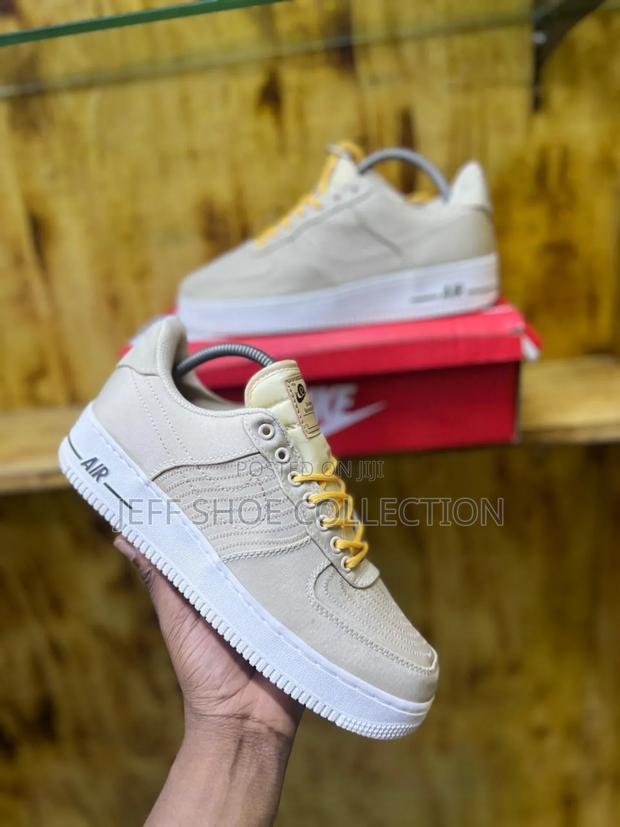 Nike Airforce 1 Moving Co - thumbnail 3