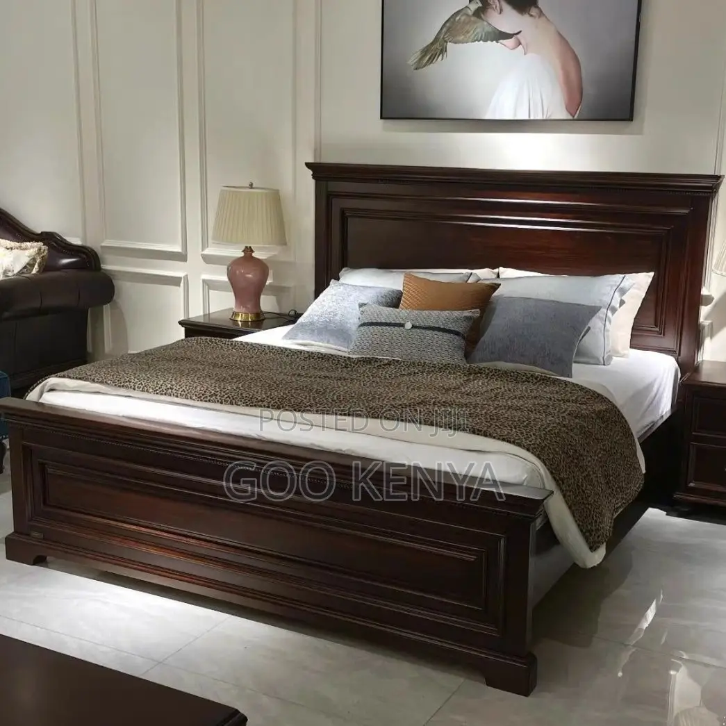 Home Bed; Master Bedroom High-end Wooden Bed