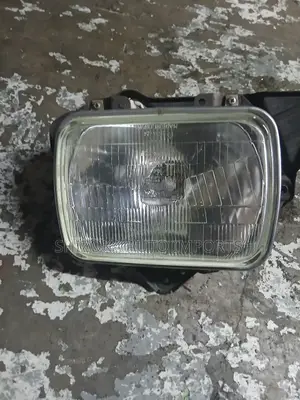 Toyota Townace / Liteace 2005–2006 Headlight – Original