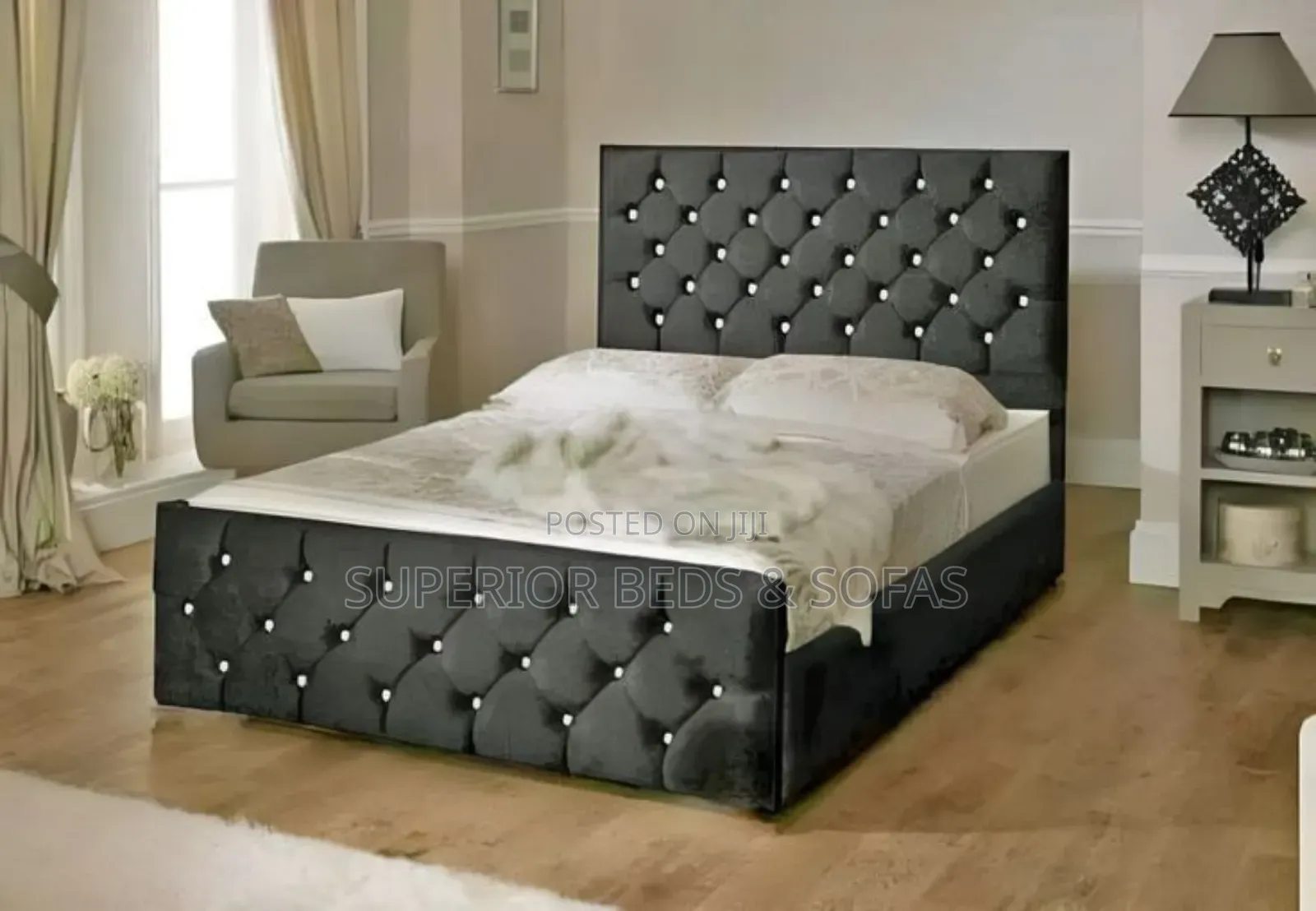 Black Crystal Bed Size 5 by 6