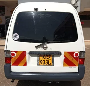 Nissan Vanette 2013 White