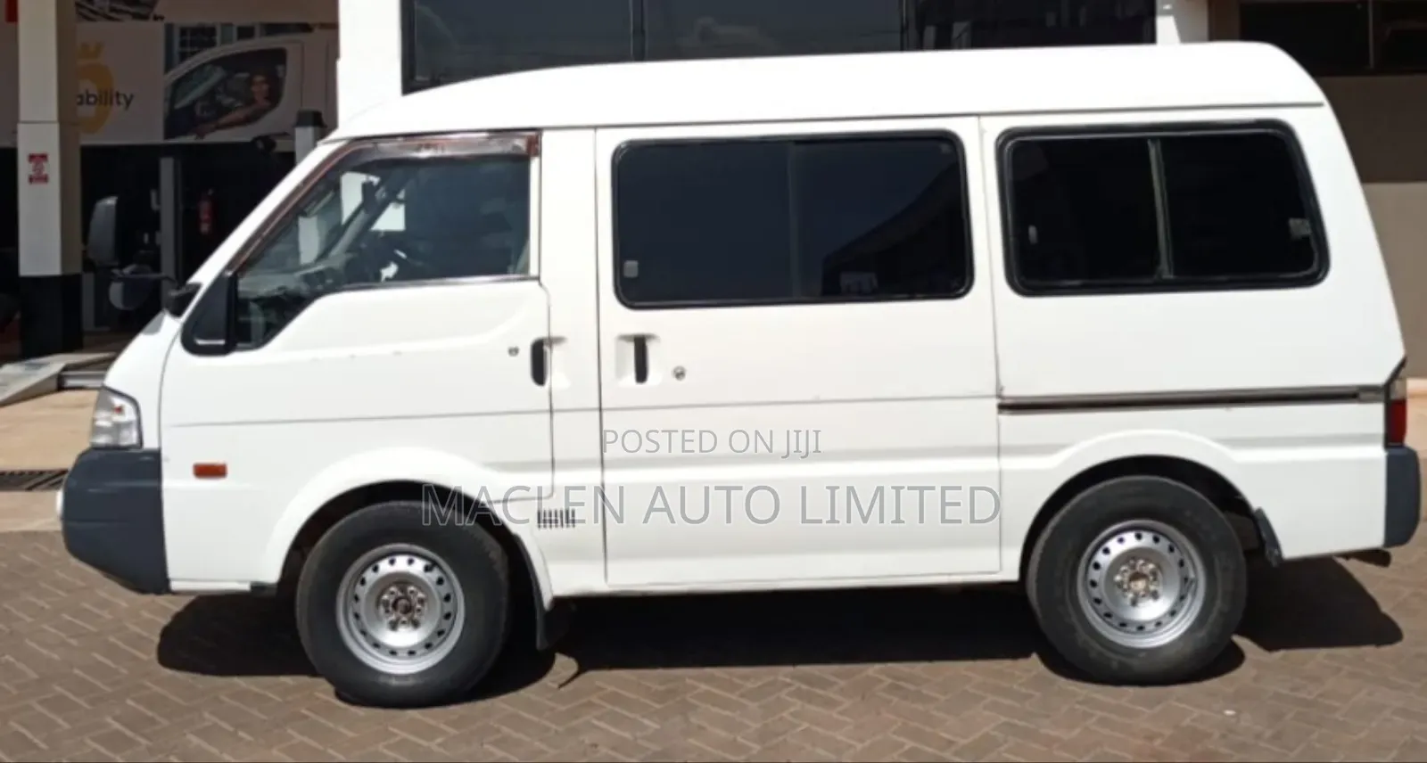 Nissan Vanette 2013 White