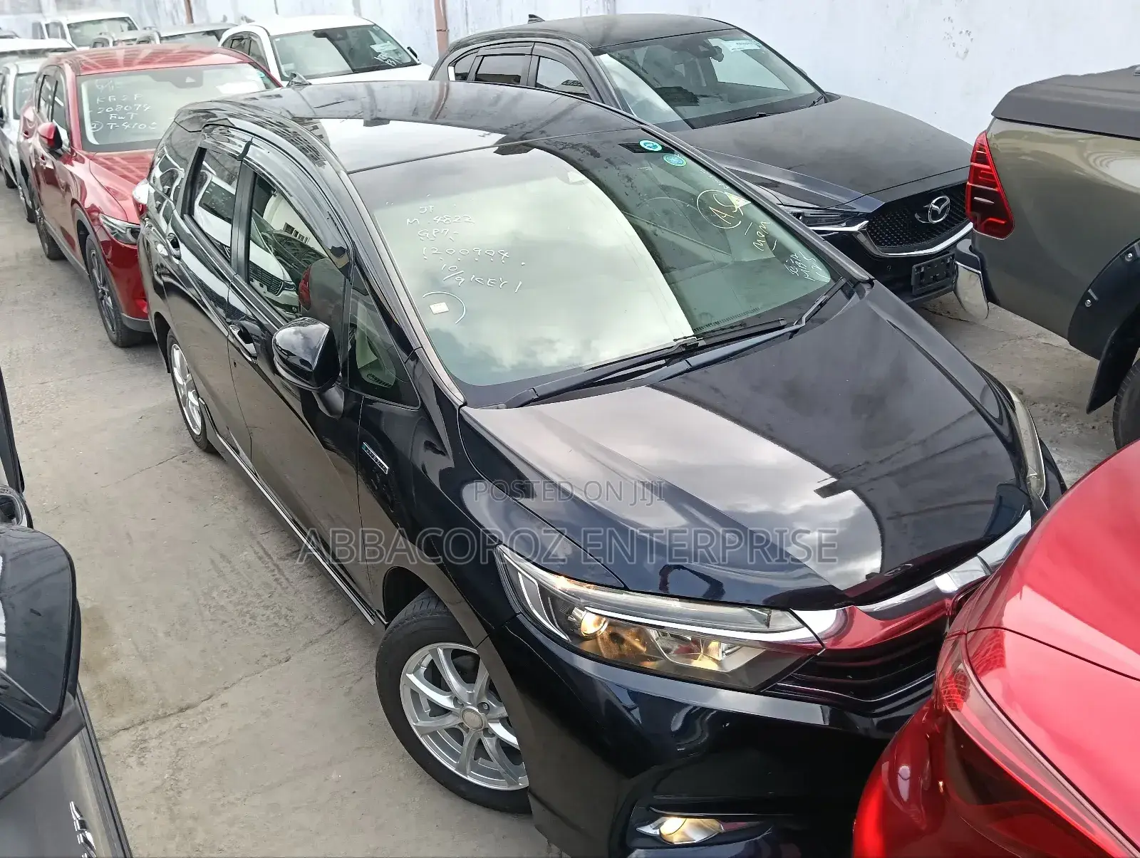 Honda Fit Shuttle 1.5 Hybrid 2WD 2019 Black