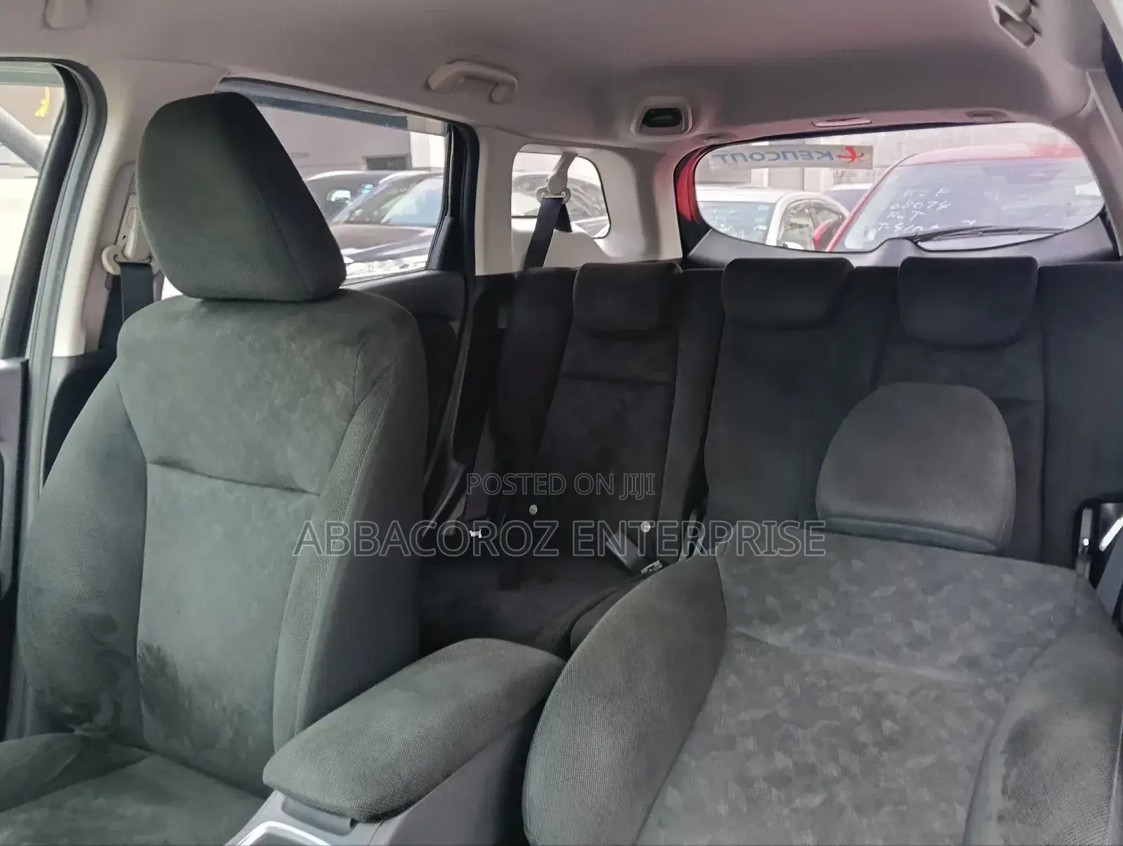 Honda Fit Shuttle 1.5 Hybrid 2WD 2019 Black