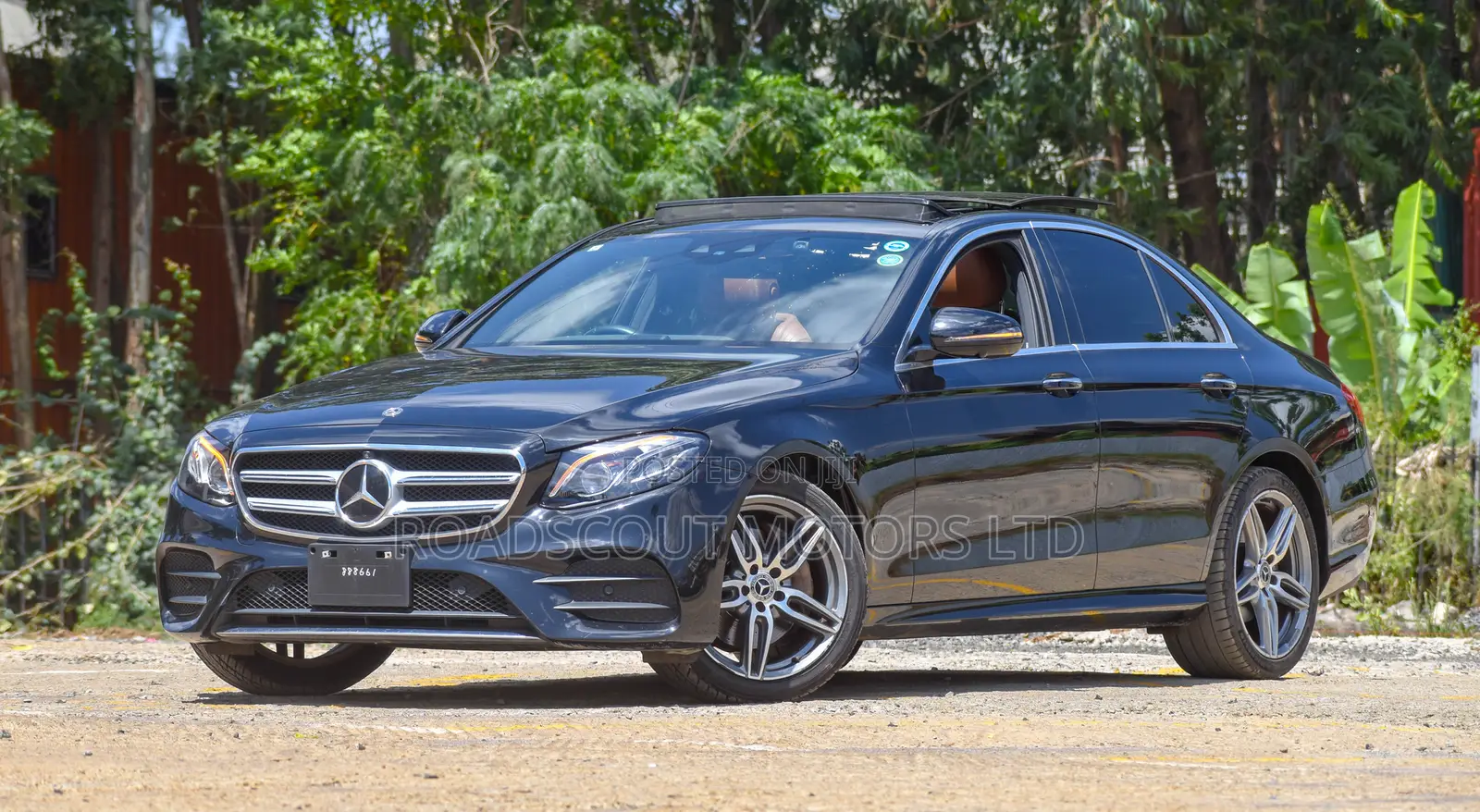 Mercedes-Benz E200 2019 Black