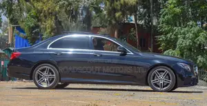 Mercedes-Benz E200 2019 Black