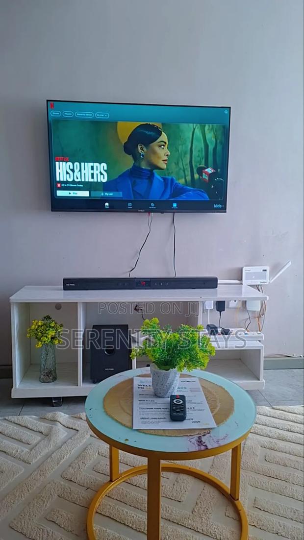 Furnished Studio - Short Let, Airbnb, Fedha, Fast Wi-Fi, Desk - thumbnail 17