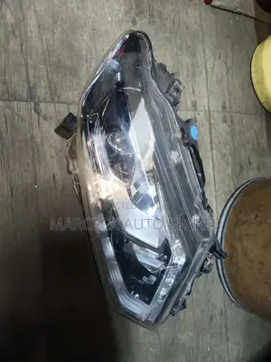 Headlight Nissan Extrail Nt32