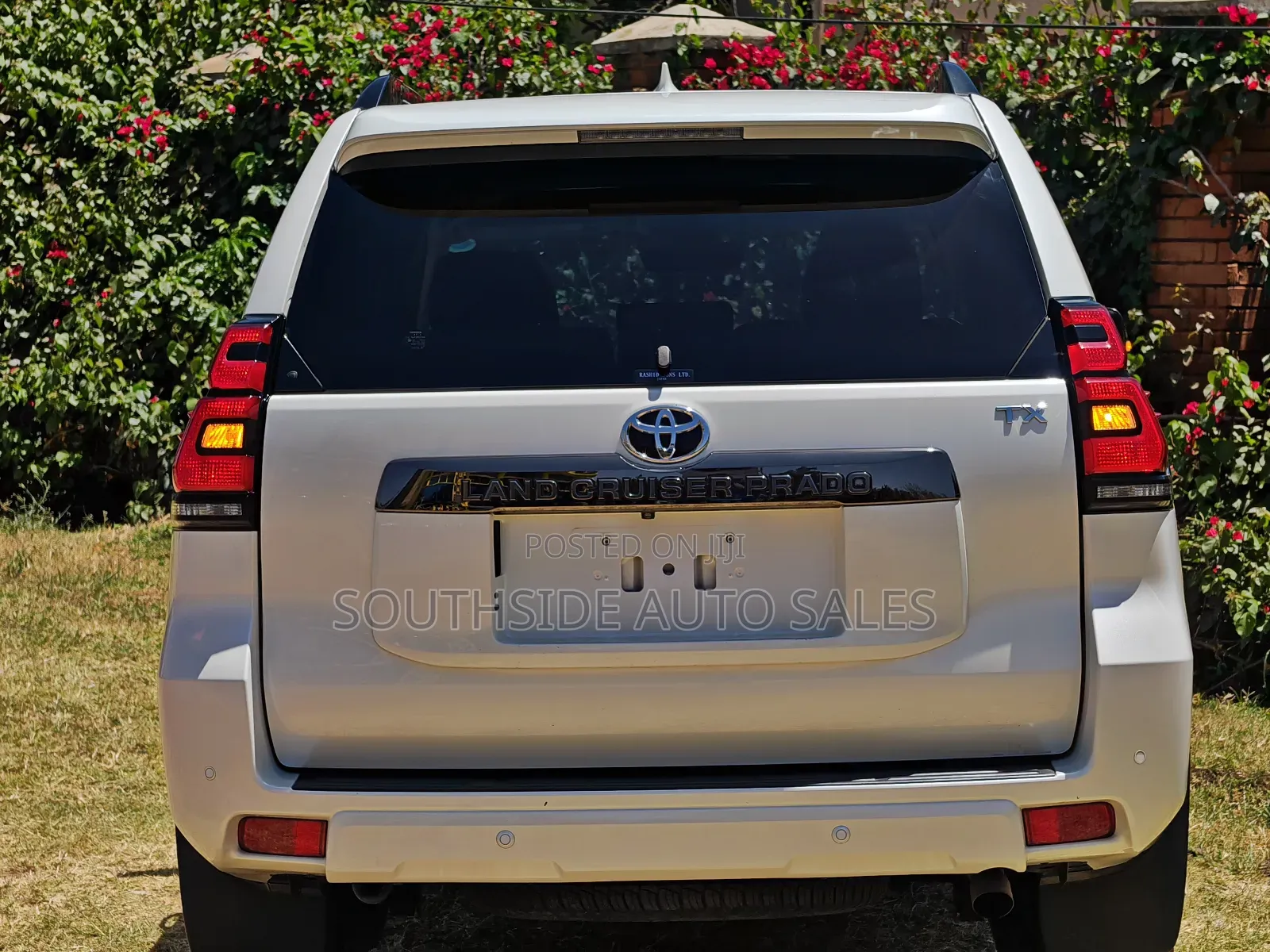 Toyota Land Cruiser Prado 2.8 2021 White