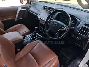 Toyota Land Cruiser Prado 2.8 2021 White