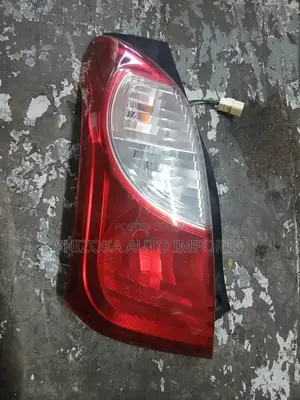 Suzuki Alto Ha25s Back Light Right Side – Ex-Japan