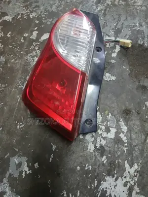 Suzuki Alto Ha25s Back Light Right Side – Ex-Japan
