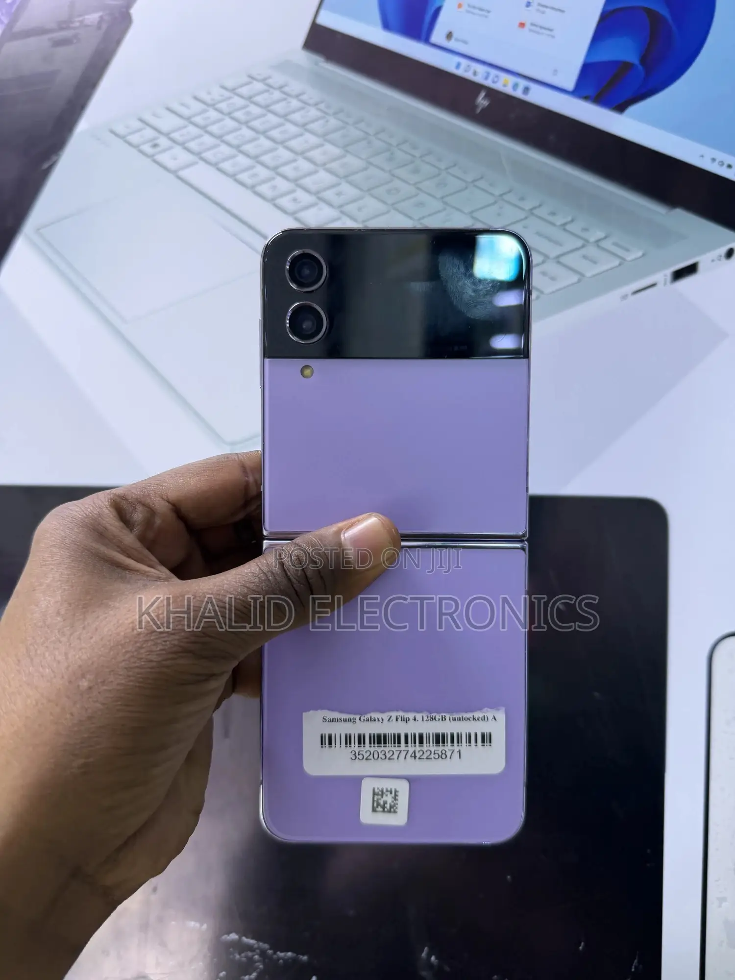 Samsung Galaxy Z Flip4 128 GB Purple