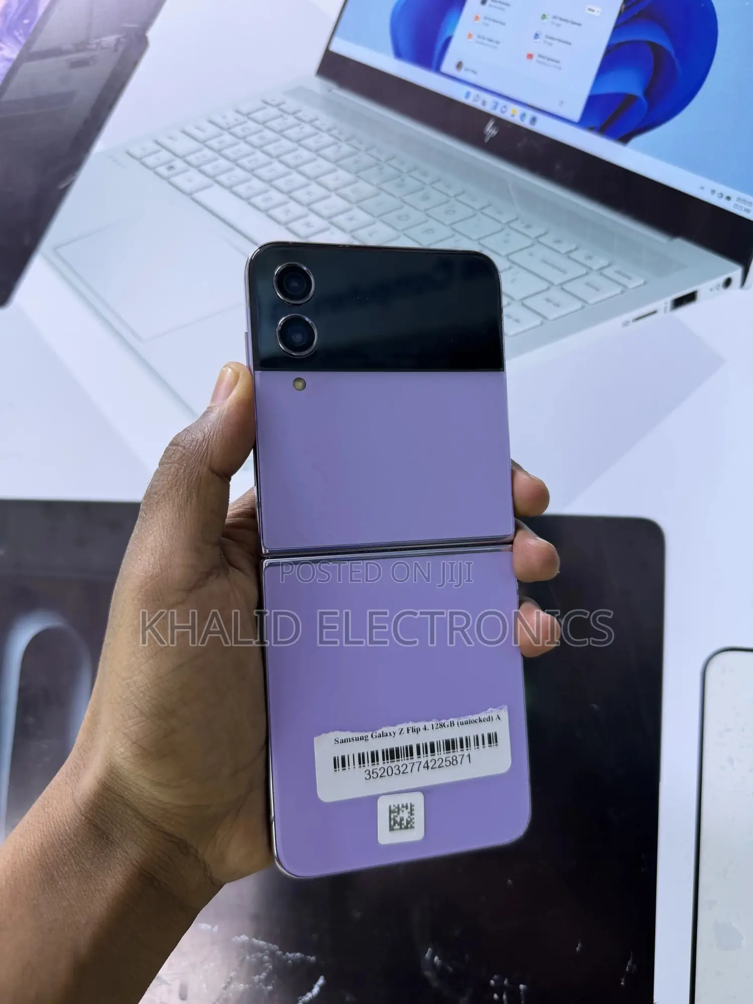 Samsung Galaxy Z Flip4 128 GB Purple