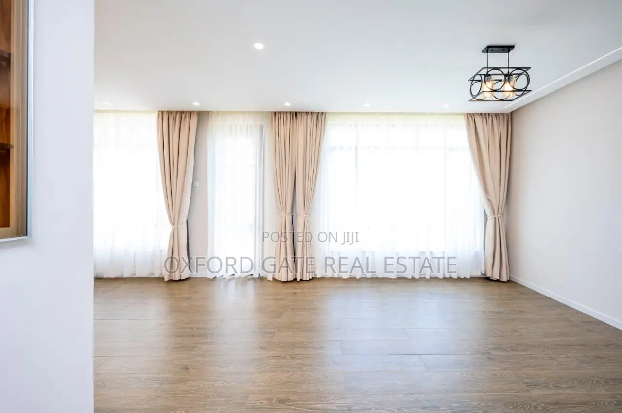 3bdrm Townhouse/Terrace in Atana Terraces, Karai for sale
