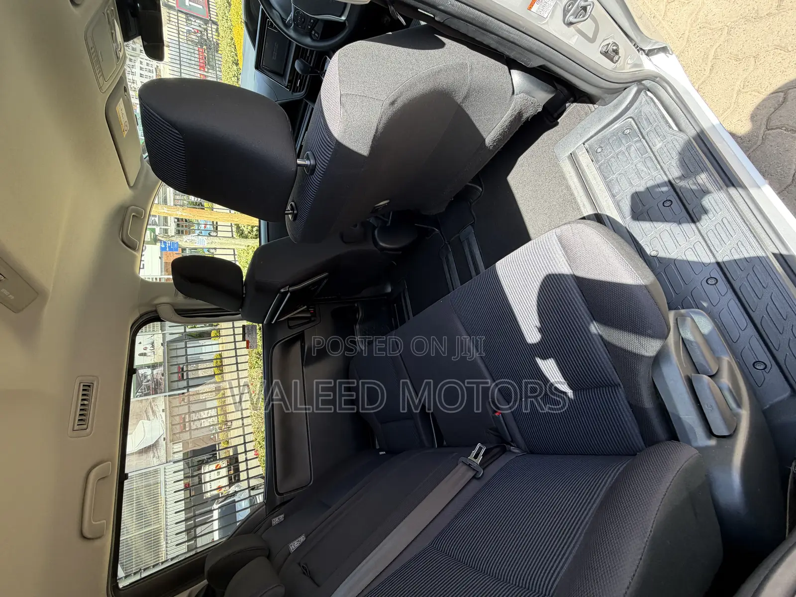 Toyota Voxy 2019 Silver
