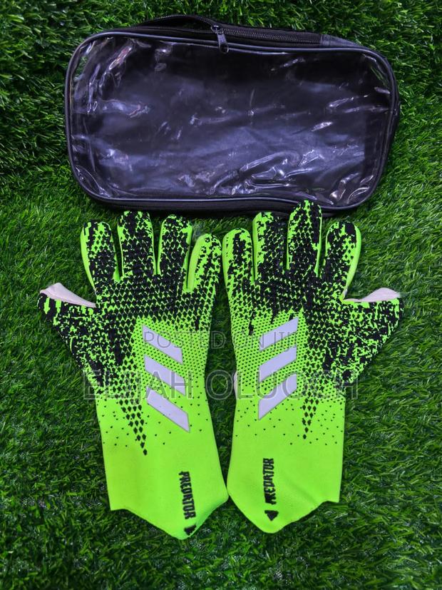 Predator Gloves With Straps - thumbnail 6