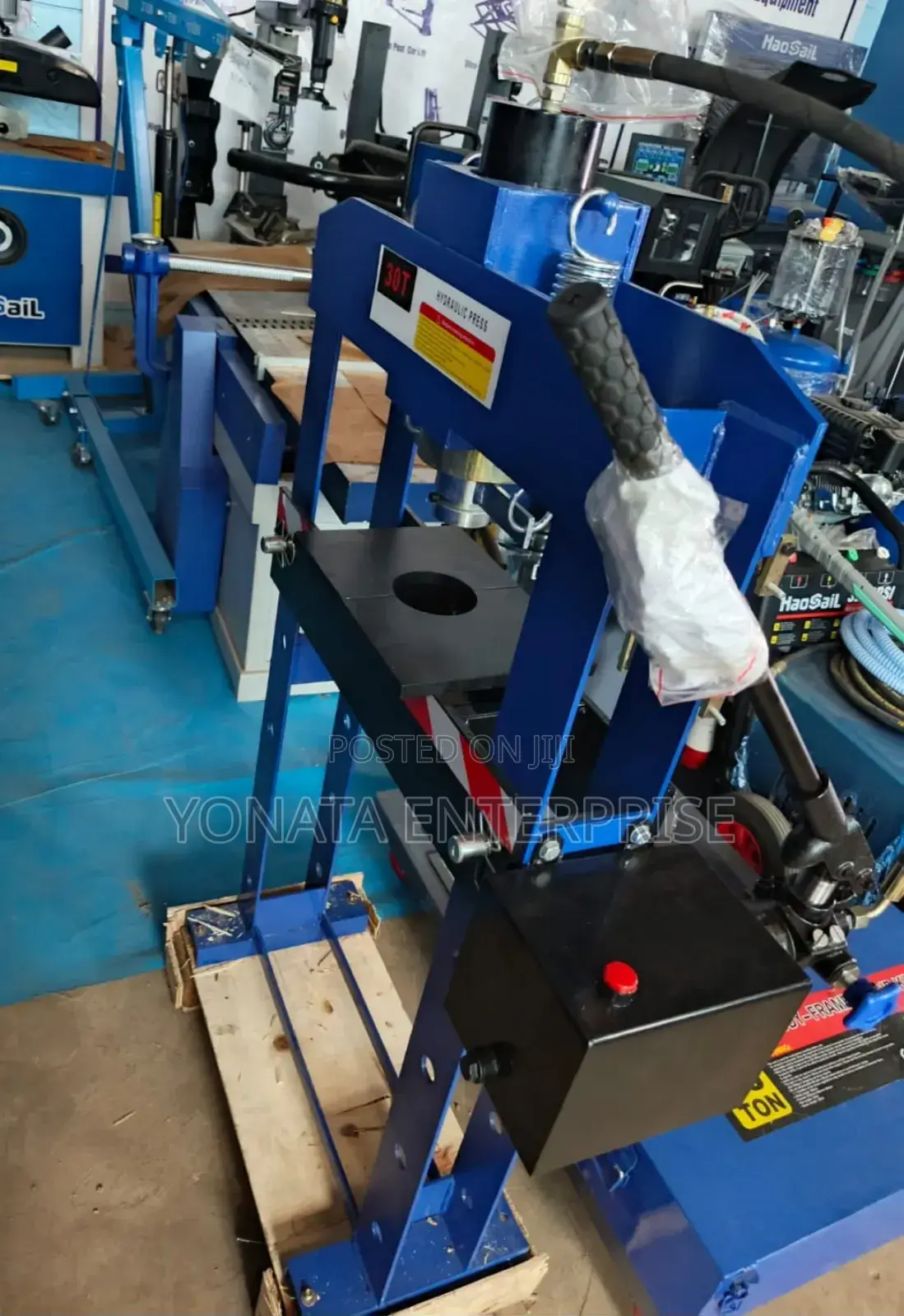 Haosail Brand 30t Hydraulic Pressing Machine With Gauge