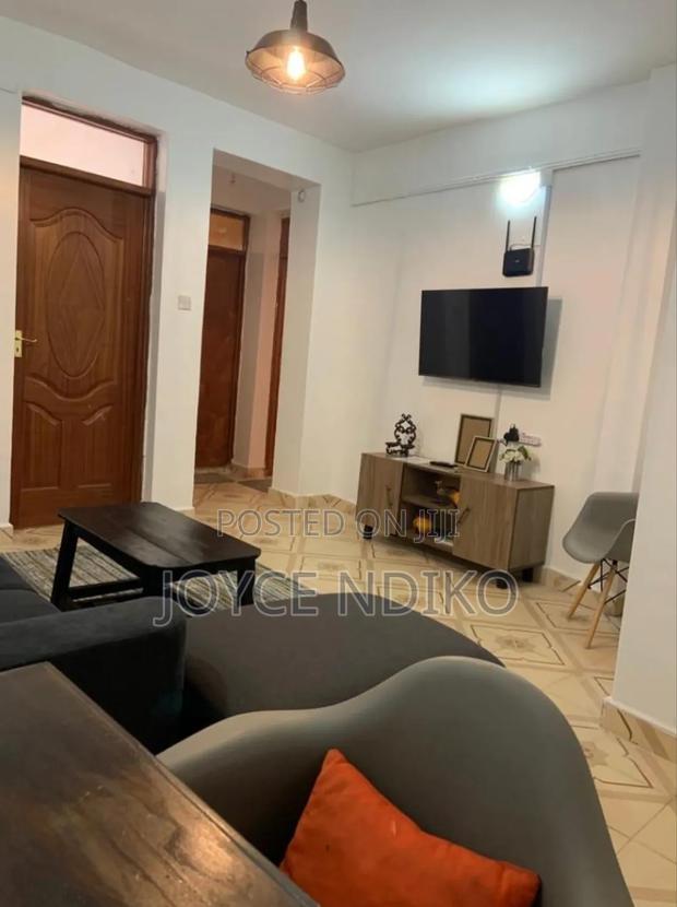 Specious Airbnb - main view