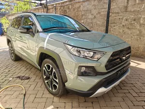 Toyota RAV4 Adventure 2019 Off white