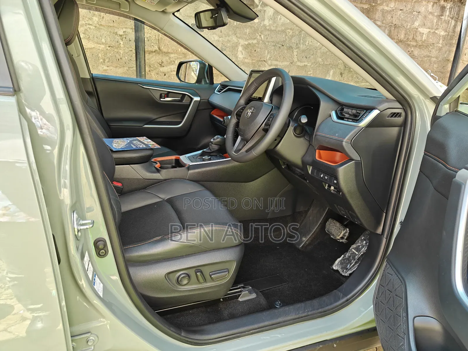 Toyota RAV4 Adventure 2019 Off white