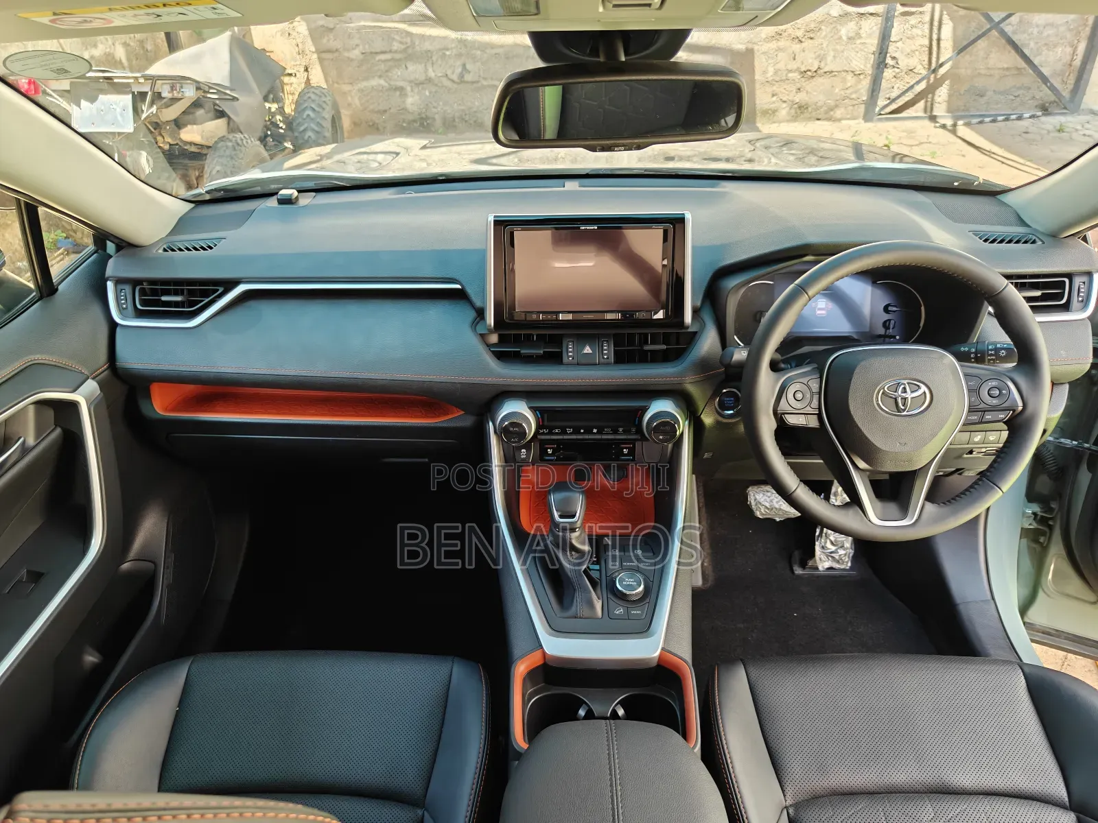 Toyota RAV4 Adventure 2019 Off white