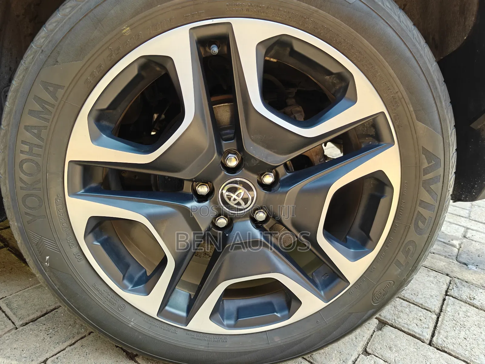 Toyota RAV4 Adventure 2019 Off white