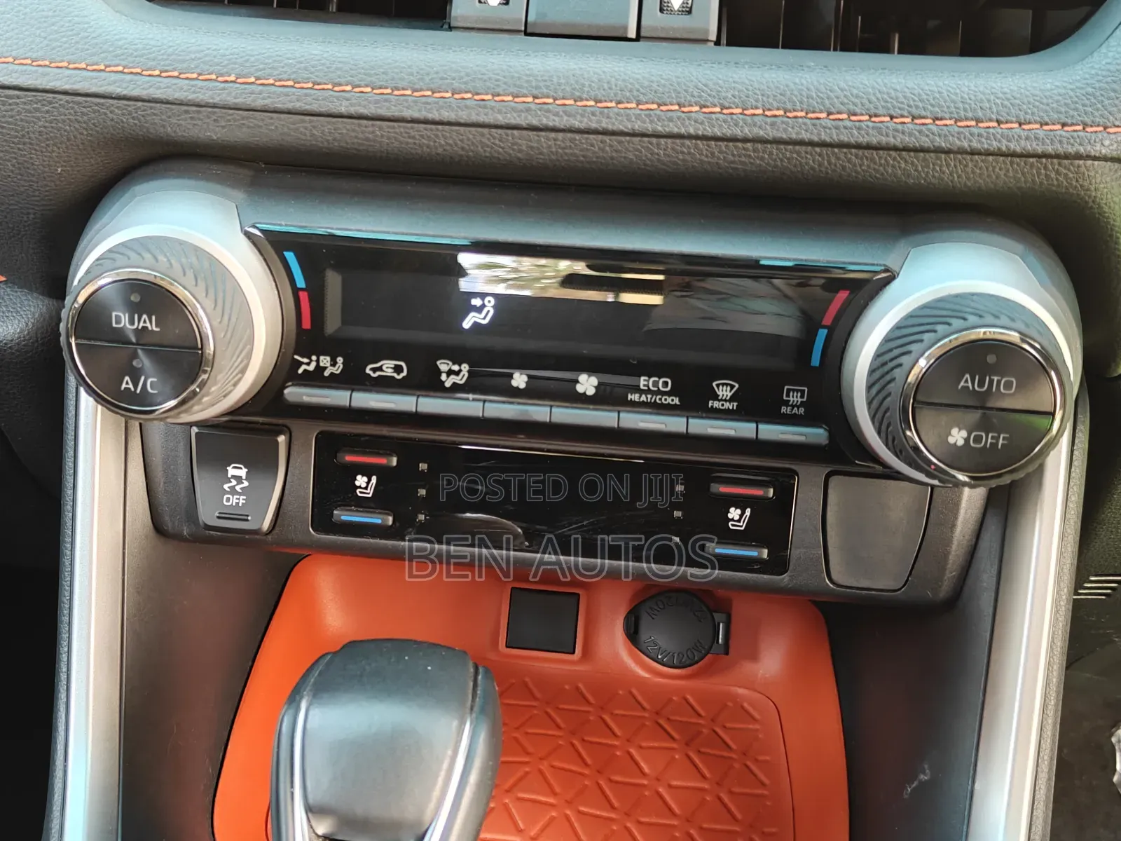 Toyota RAV4 Adventure 2019 Off white