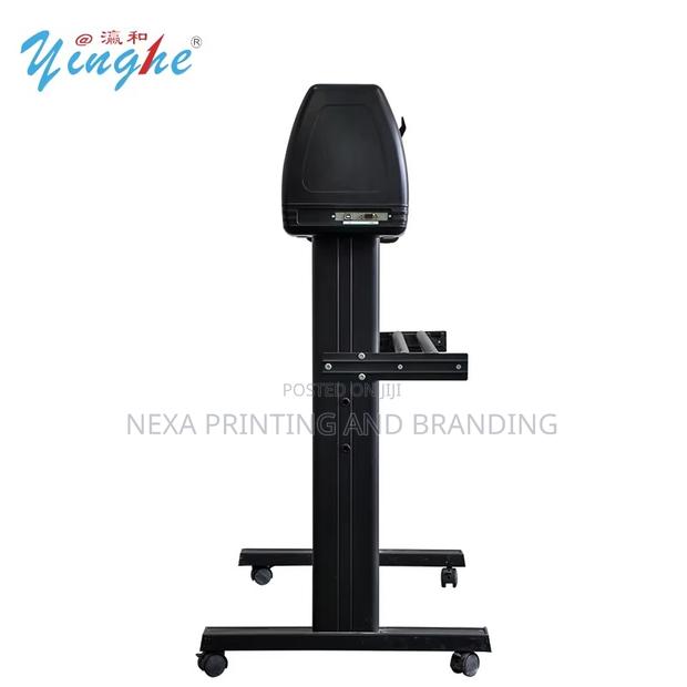 720j Normal Cutting Plotter - main view