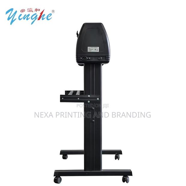 720j Normal Cutting Plotter - thumbnail 2