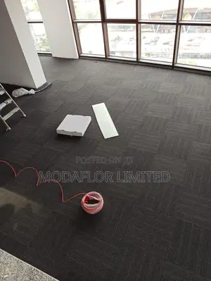 Carpet Tiles – Commercial Grade Interior Flooring