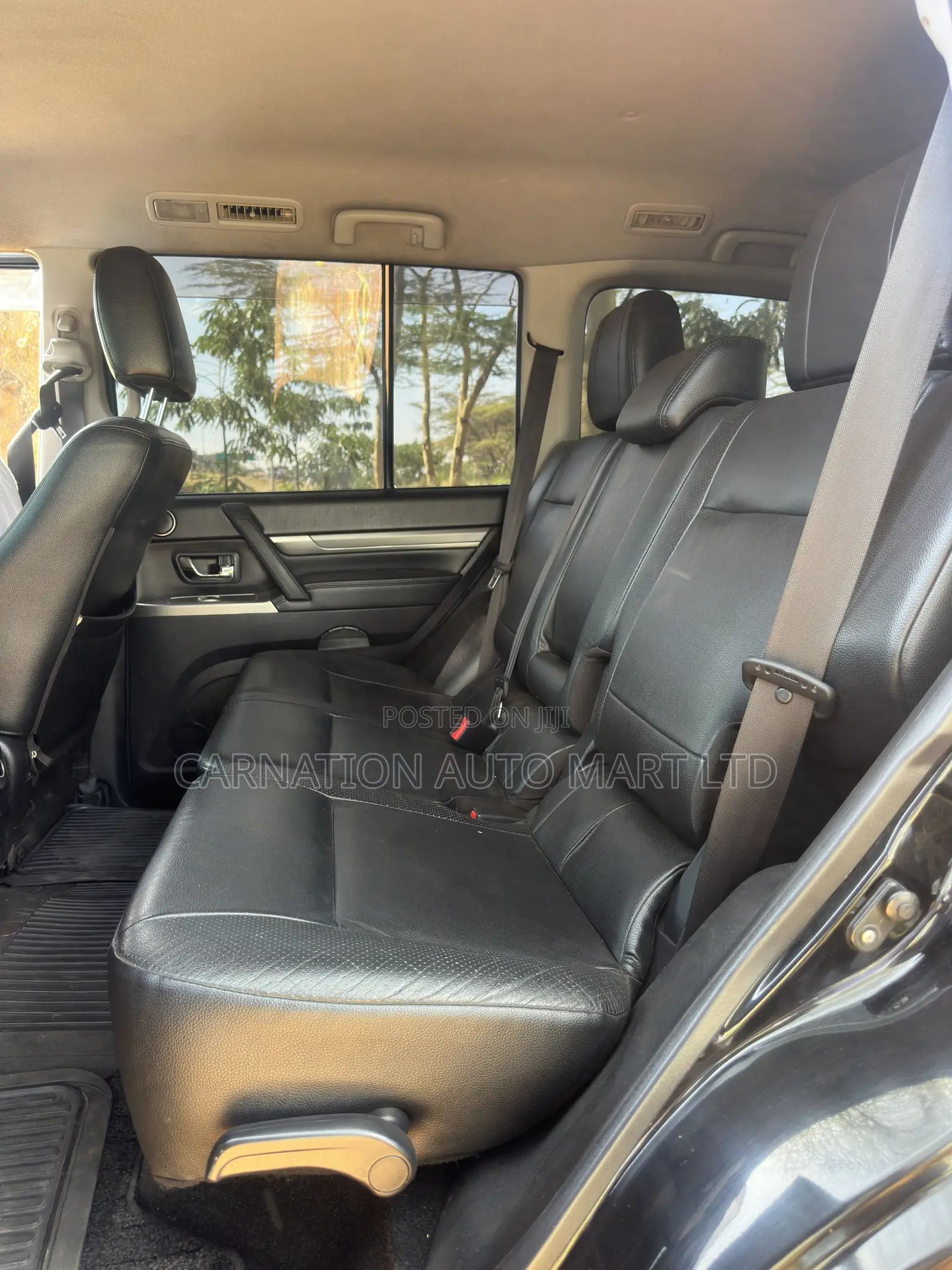 Mitsubishi Pajero 3.0 2011 Black