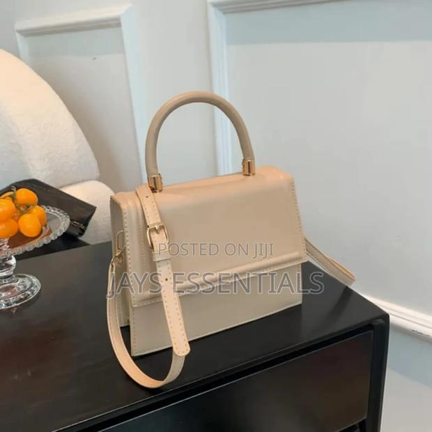 Top Handle Sling Bags - thumbnail 4