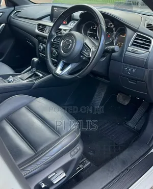 Mazda Atenza 2018 White