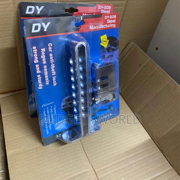 Car Pedal Lock With High-Strength Cylinder Key