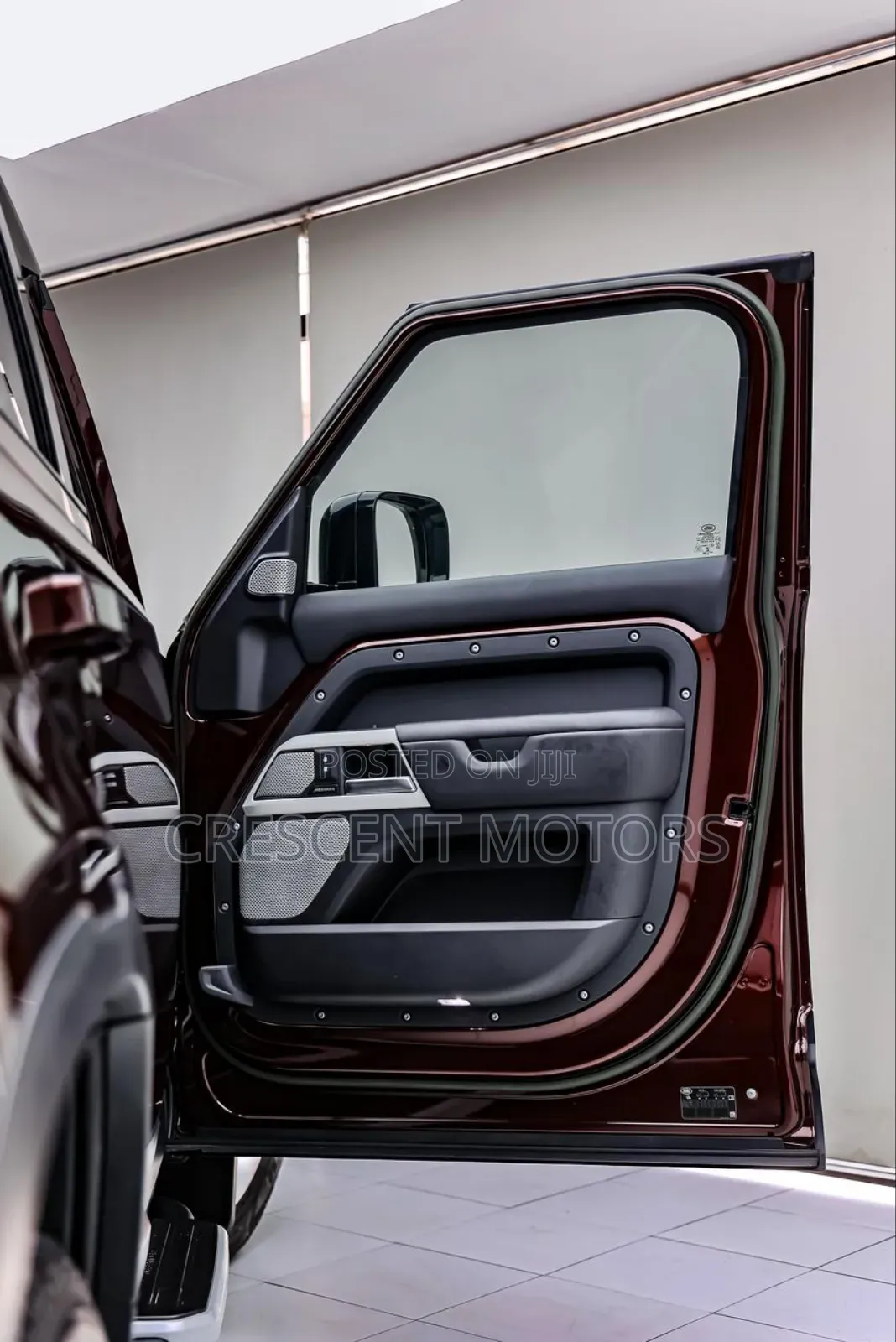 Land Rover Defender 2021 Maroon