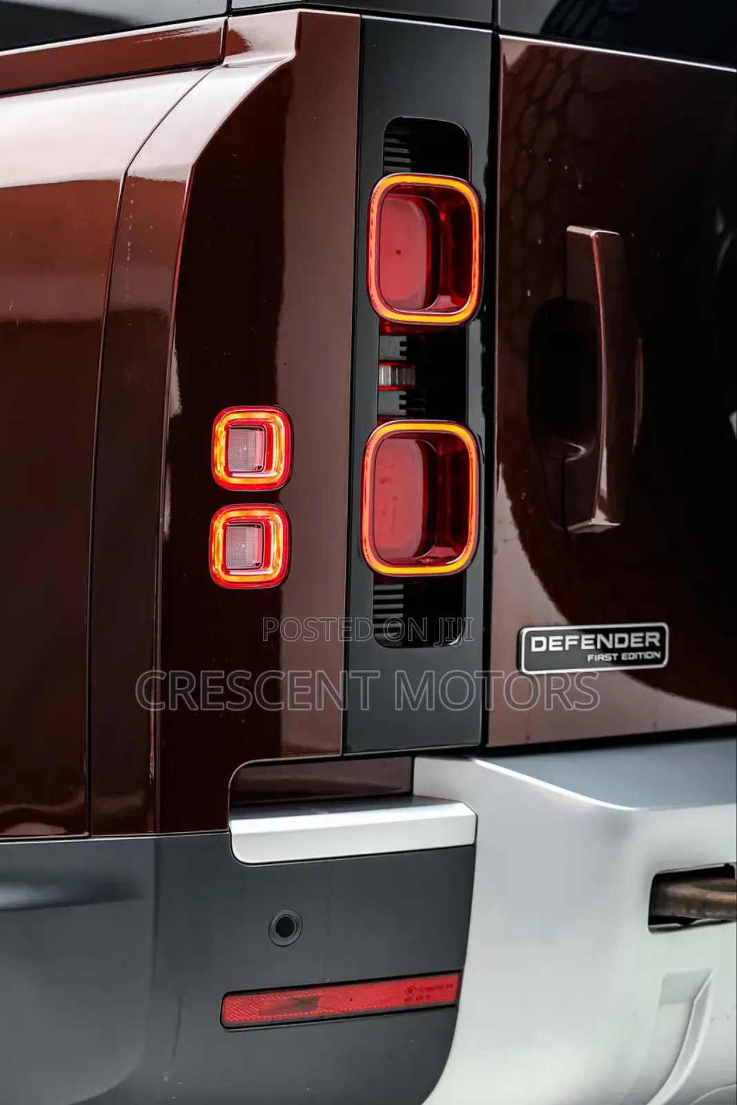 Land Rover Defender 2021 Maroon