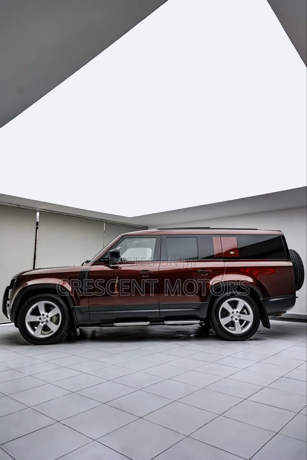 Land Rover Defender 2021 Maroon