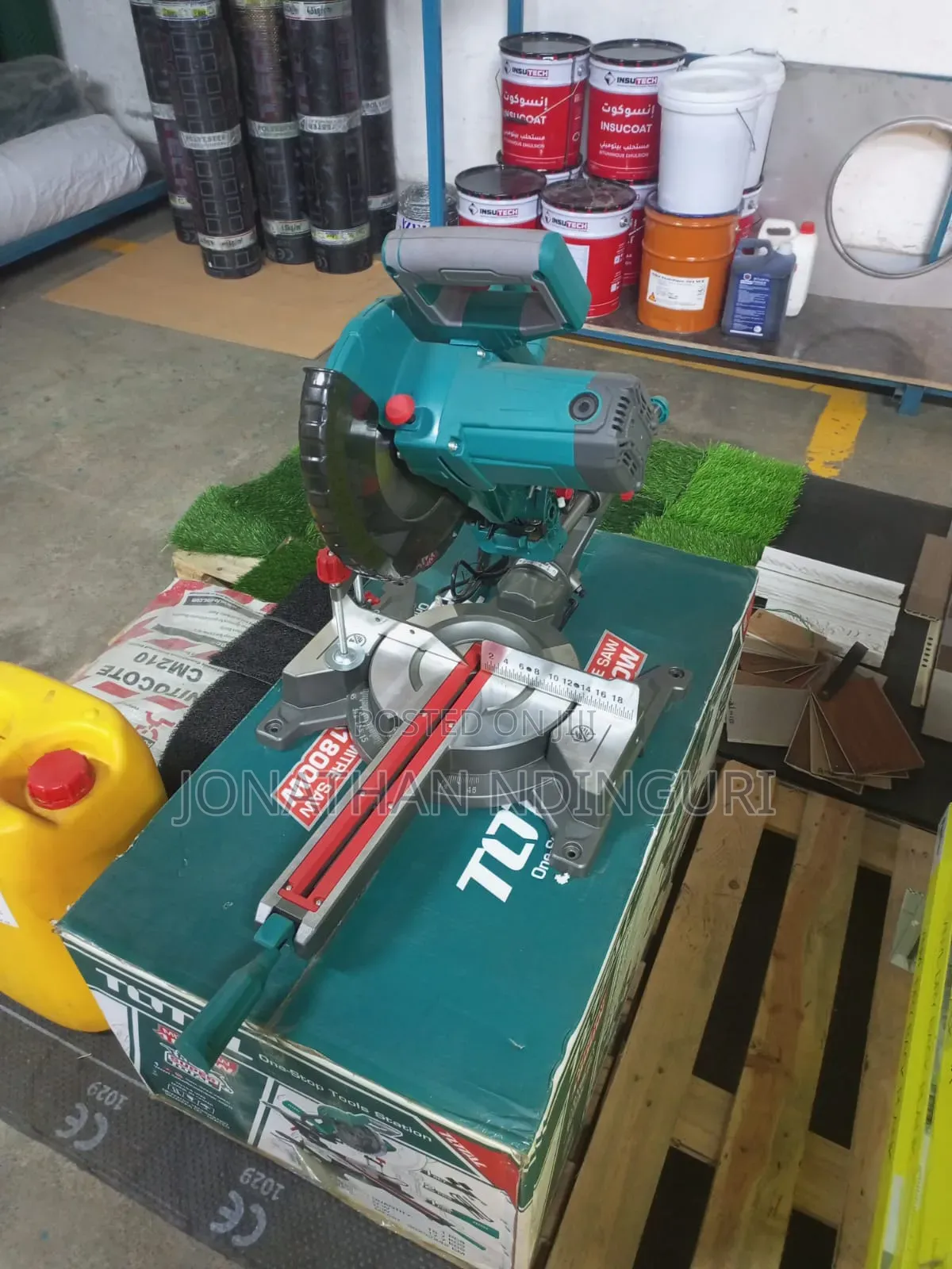 Sliding Mitre Saw